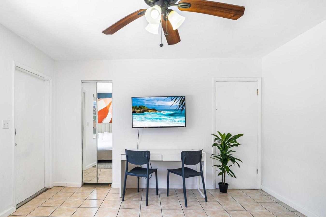 Apartament Hollywood Getaway Studio Near Beach Parking Dania Beach Zewnętrze zdjęcie